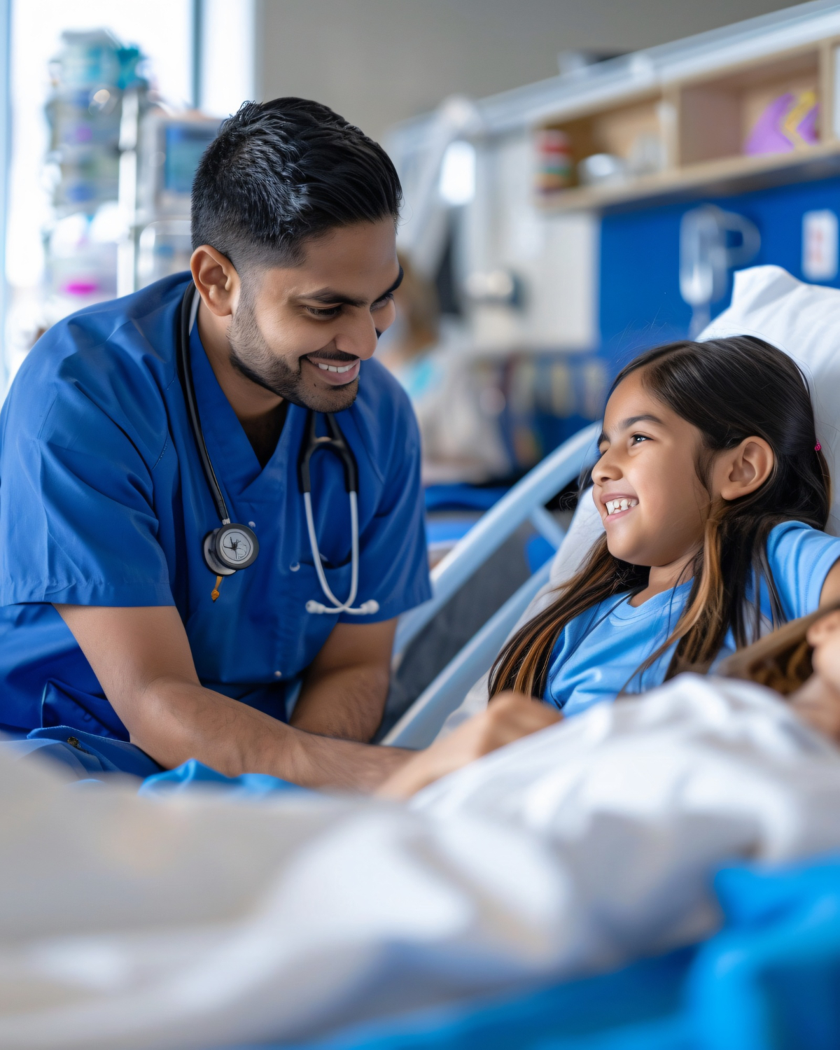 happy doctor patient at medsurge pregnancy scans hyderabad